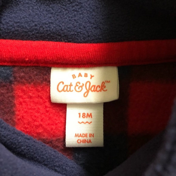 One piece sleeper. Size 18 months. - Picture 3 of 3